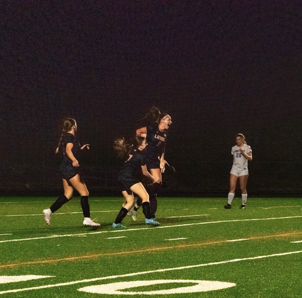 Annalyse Bauer tweet media