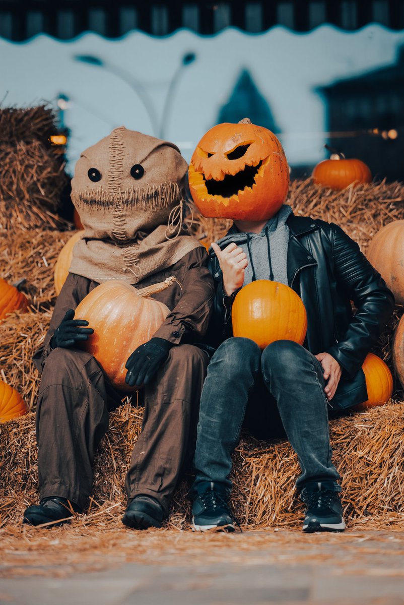 BCFPastor's tweet photo. Halloween, what's a believer to do? Participate? Abstain? Judge? Hide? Time to apply Romans 14. It's an opportunity to grown in the faith. 

10AM in person
Tonight @ 7PM in person &amp; Facebook, YouTube
OR https://t.co/BhbTkgTyGp top right "Stream Service" 

#Halloween
#TrueHoliness https://t.co/hhKt9YhC1A