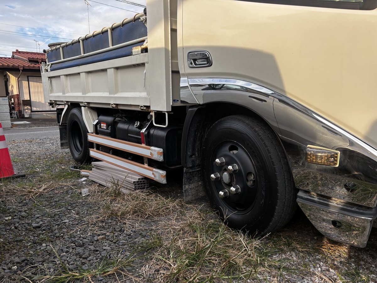 売買専用 (@SU93ZU) / Posts / X