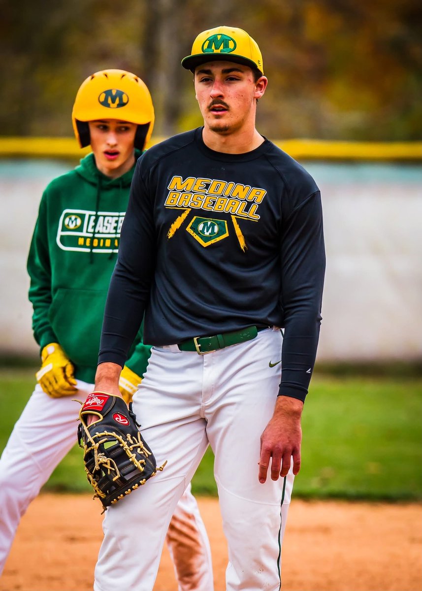 Medina Bees Baseball tweet media