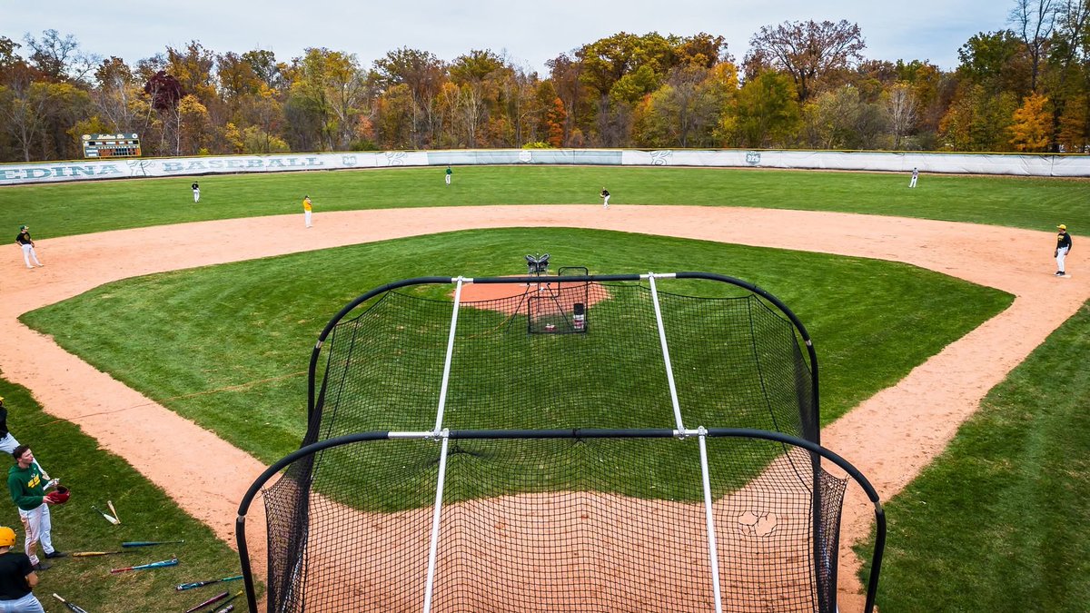 Medina Bees Baseball tweet media