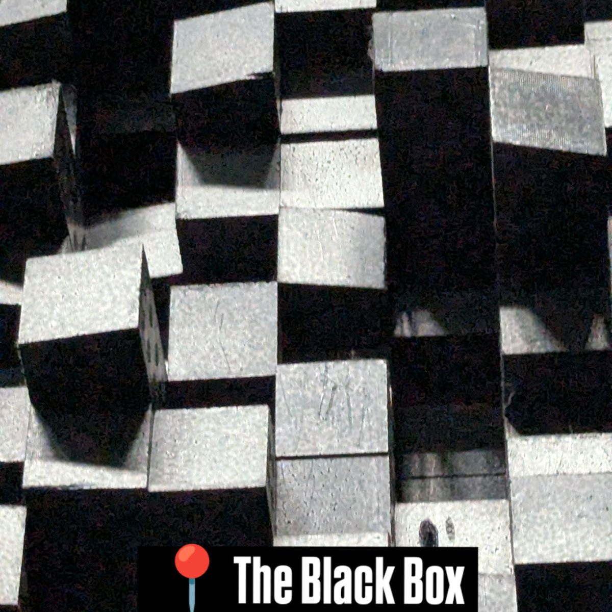 Mike Shoebox tweet media