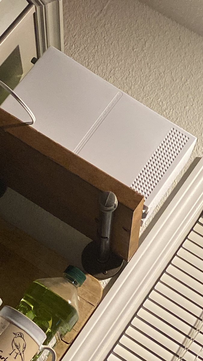 Sometimes I wonder why I bought this in the first place 

Then I remember

“Hehe Xbox toaster funny” - splat 2024