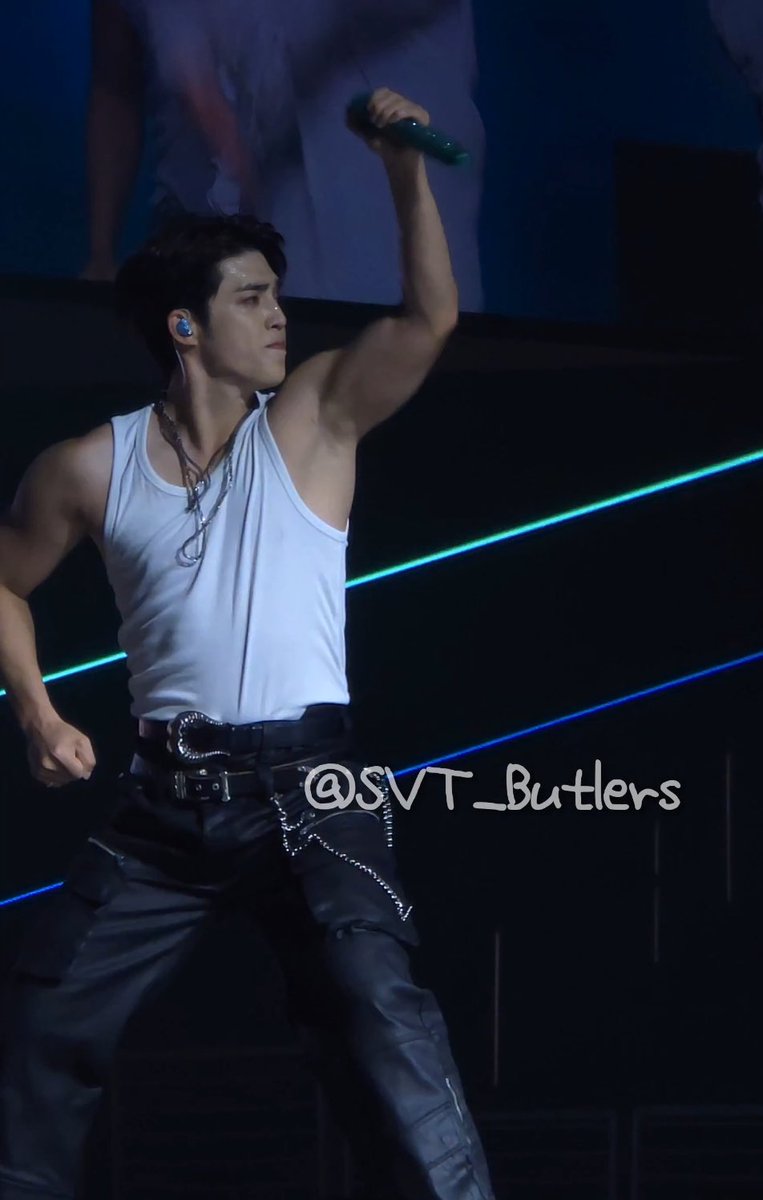 his muscles GODDD