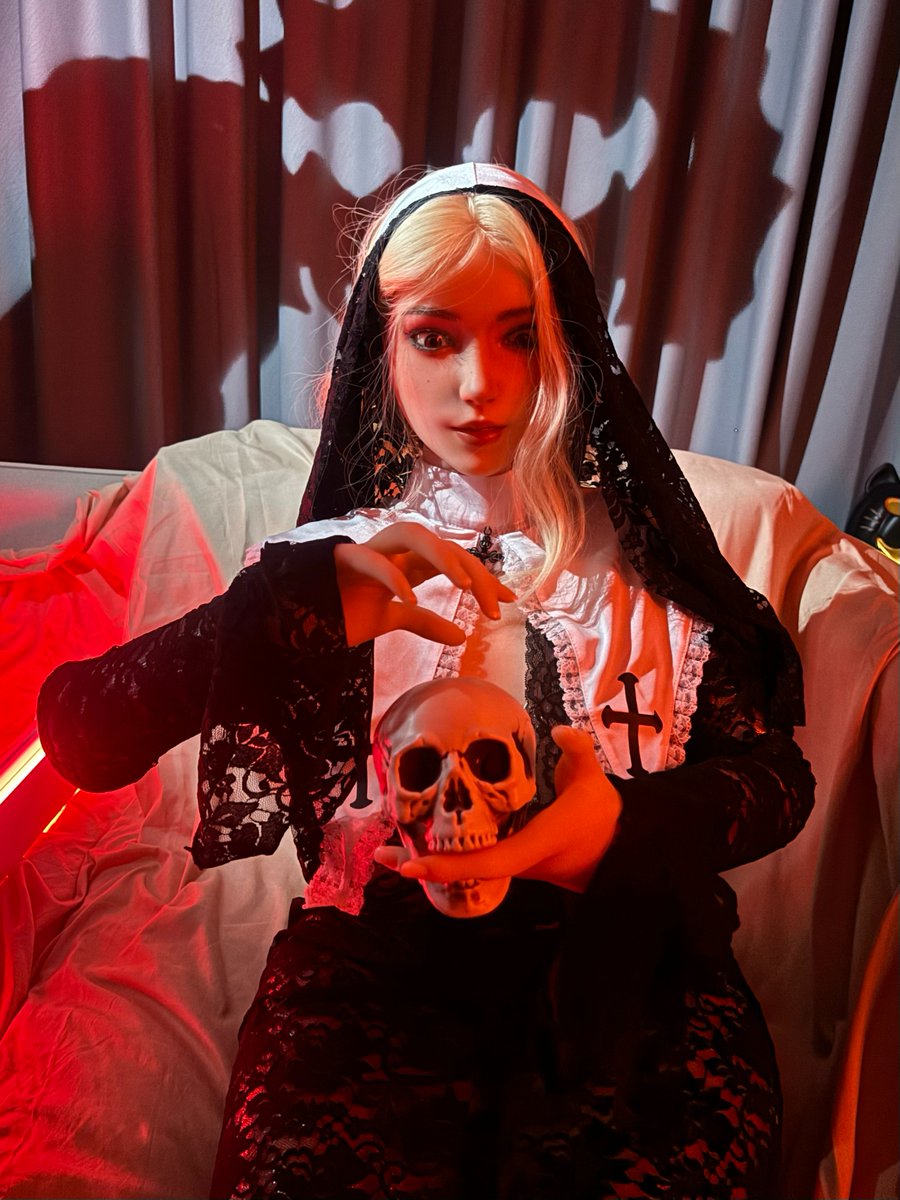 Lilydoll_com's tweet photo. Aria DarkFantasy https://t.co/VJVCLTXxGL