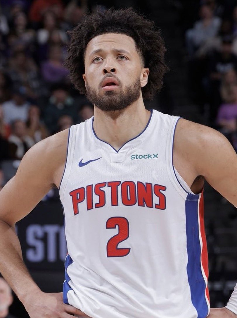 CADE CUNNINGHAM TONIGHT:

30 POINTS
10 ASSISTS 
6 REBOUNDS 
3 STEALS
3 BLOCKS
12/24 FGM
+27 +/-