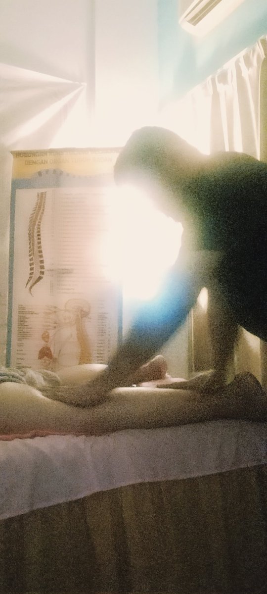 UrutWan's tweet photo. Release stress for 2 hours relaxing massage. https://t.co/hZhPr4f8WJ