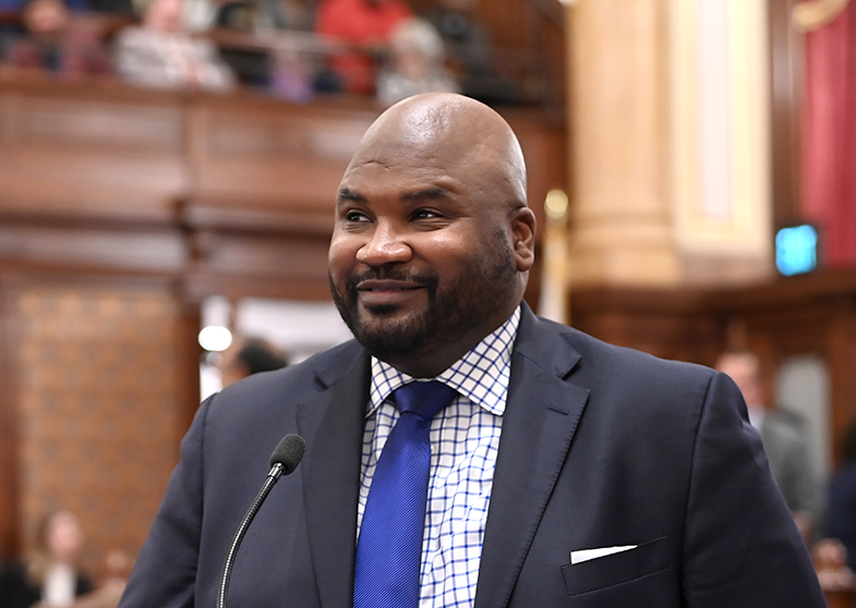 Big congratulations and heartfelt thanks to Senator Elgie Sims for guiding the Illinois Clean Slate Act through the Senate!

Together, Illinois can lead the nation in proving that redemption is not only possible, it’s powerful.

Take Action to Support Clean Slate in the House: