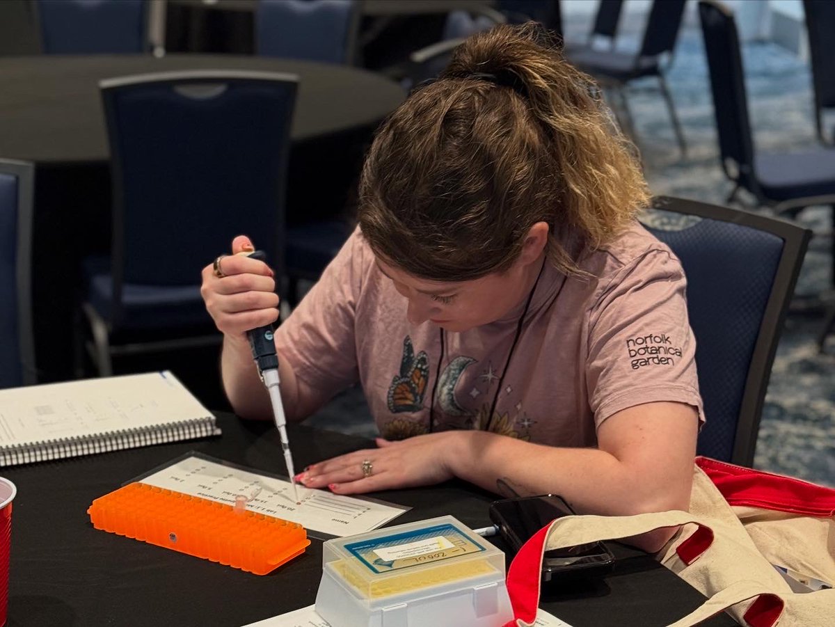 The ABE sessions at the Florida Association of Science Teachers (FAST) Conference held on the 23rd - 25th of October at Orlando, were a great success! Teachers showed interest in bringing biotechnology into their classrooms. 
#FAST2025 #ABE #ABETampa #HandsonScience