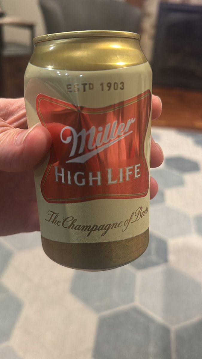 515ideas's tweet photo. @braves2430 👇🏼 - drinking this now. https://t.co/ljU3y2Pbir