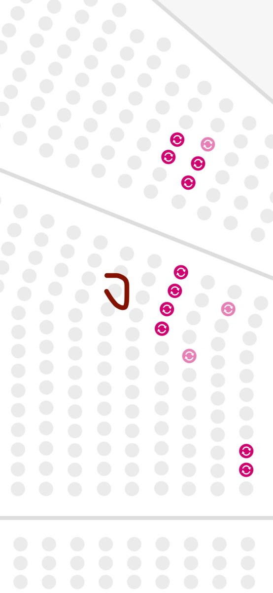 dee˚* ❀ tweet media