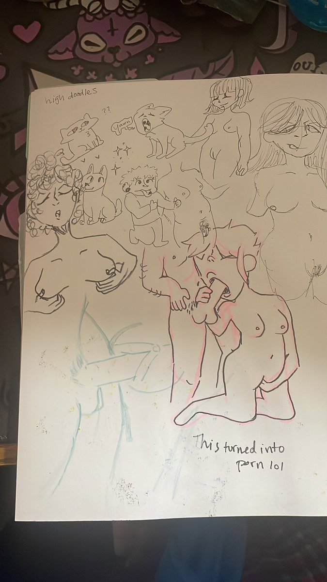 underbirb's tweet photo. I decided to doodle 

#18art #art18 https://t.co/HK2Lq4rF1S