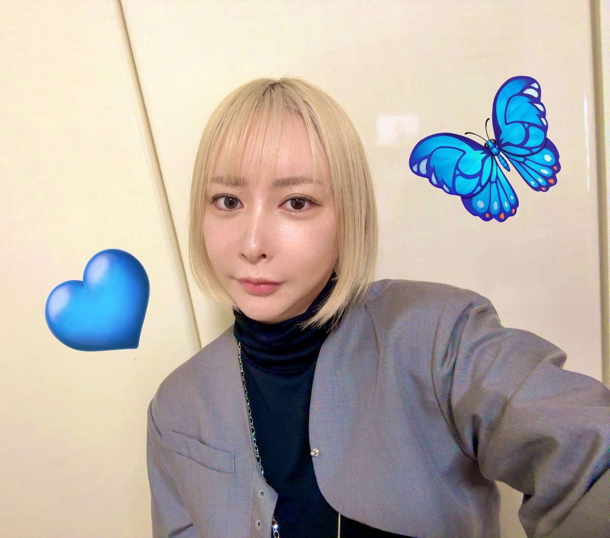 アップル(^^)様♡ありがとうございます♡ 可愛すぎなパーカーセットアップ🧸🩶 無地の方リアルバイしてた