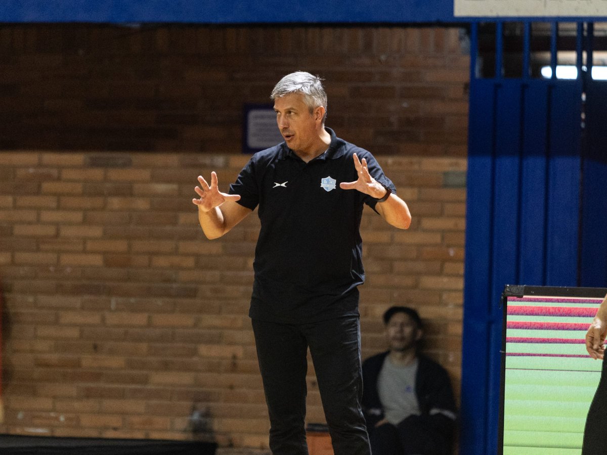 Meritorio logro de Sebastián González al mando de Deportivo San José.
Los paraguayos terminaron primeros en el Grupo D de la Sudamericana, después de vencer a Pinheiros (Brasil) y Regatas (Argentina).
solobasquet.online/noticia-4713-s…