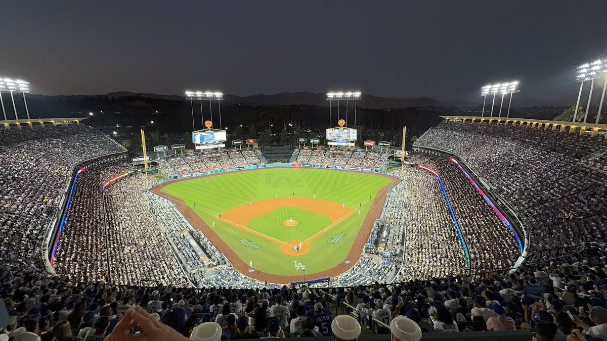 MLB Español tweet media