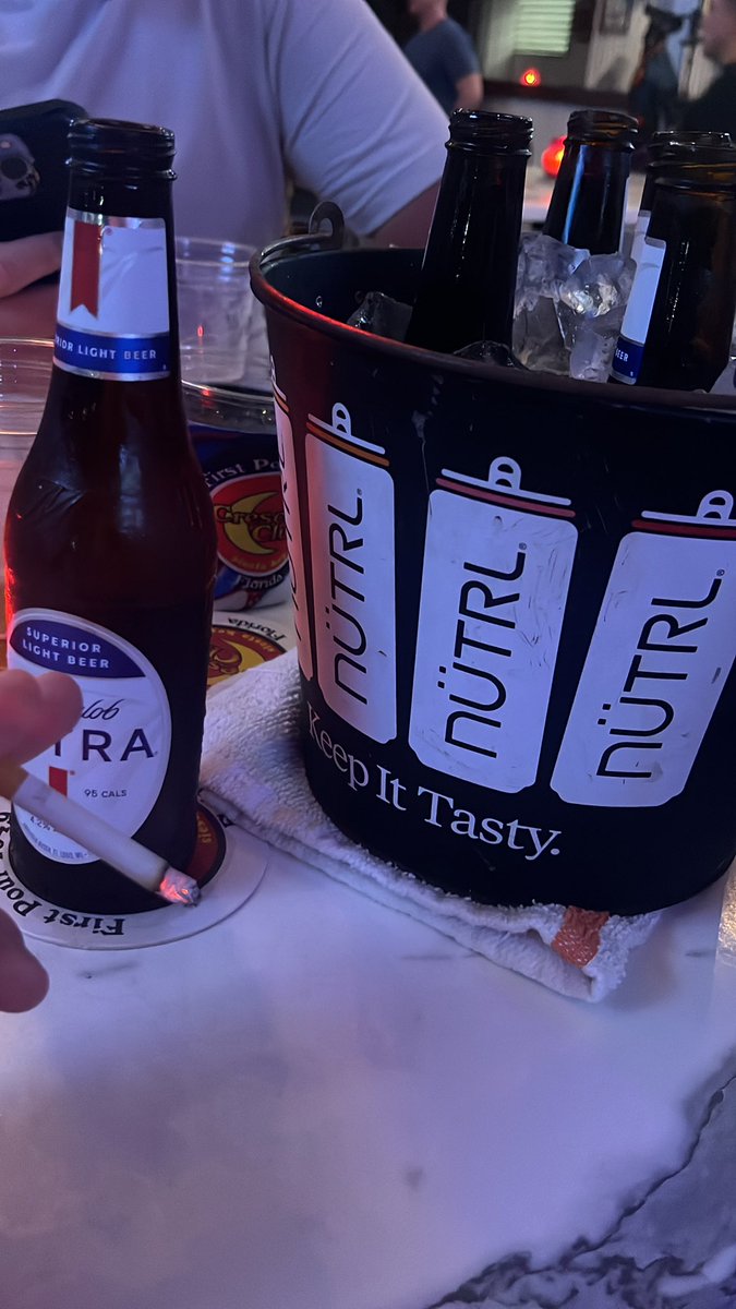 KarateBossLife7's tweet photo. Just like that we’re on the backend 9 bender. Good luck to the women and beers. 

CC: @Beltloup @HeWasNumber1ne @pword_tickler @Schneeeebs https://t.co/9KEz81unYt