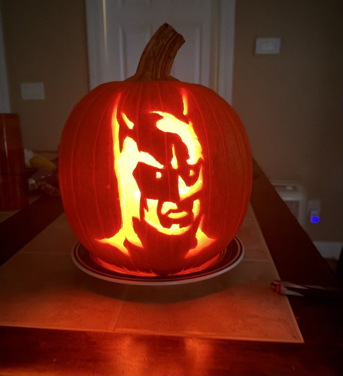 pbernardo1984's tweet photo. @MichaelKeaton I thought you’d be proud. #Batman #pumpkin #pumpkincarving #Halloween #batmna89 https://t.co/7IrNHBaYM4