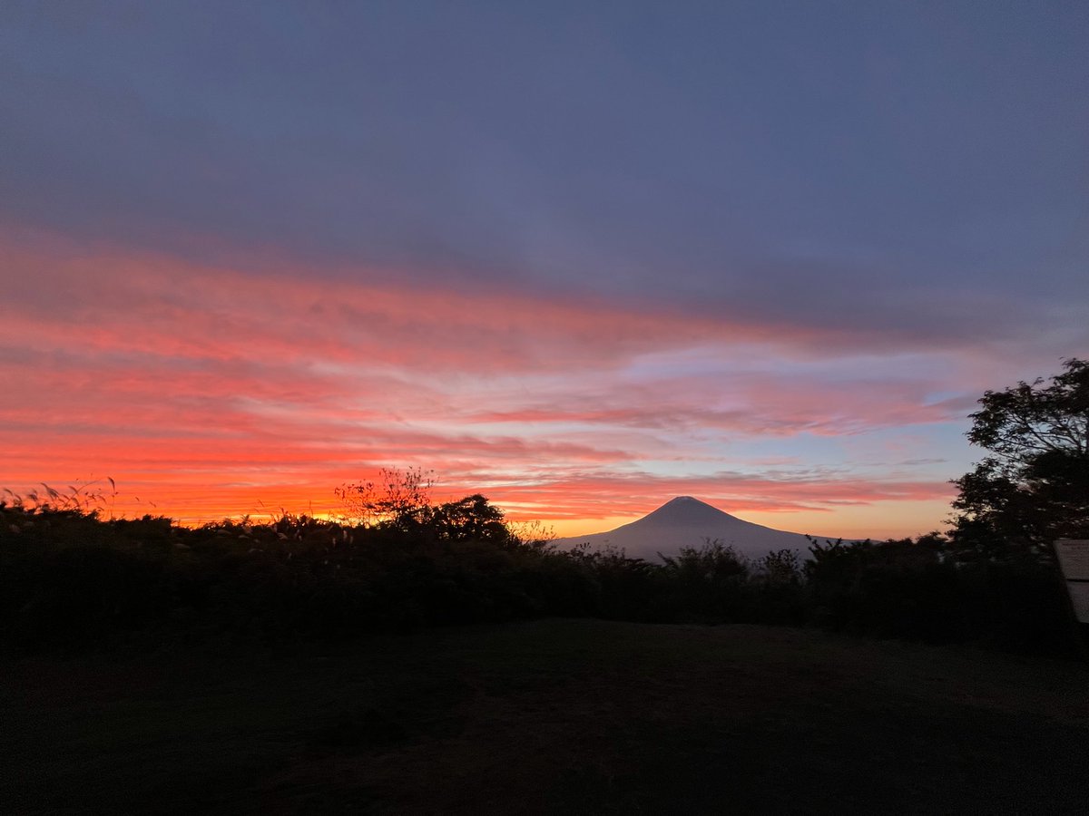 pandanigou's tweet photo. 昨日夕方の富士山です。 https://t.co/7RfXr8XZvC