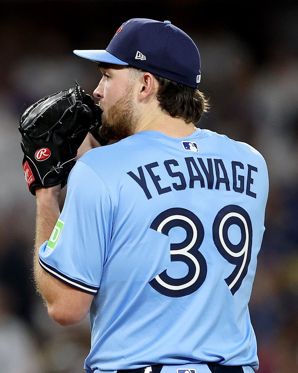 Trey Yesavage is the first rookie to record 10-plus strikeouts in the World Series in SEVENTY-SIX YEARS 🤯