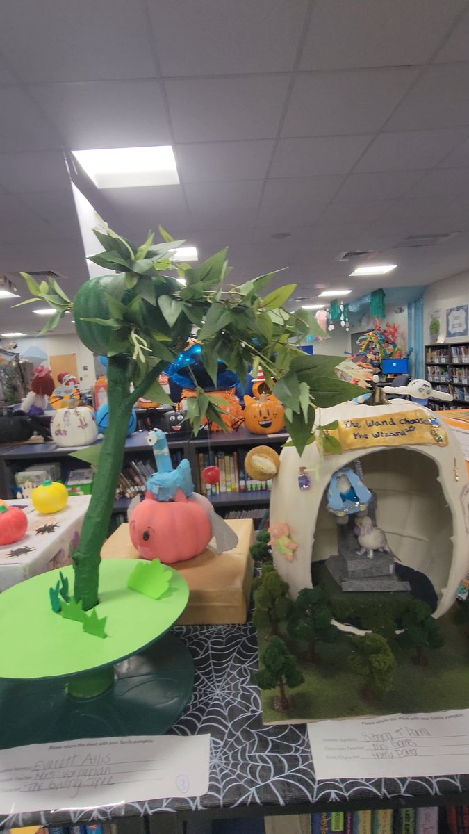 Amber Hinkel tweet media