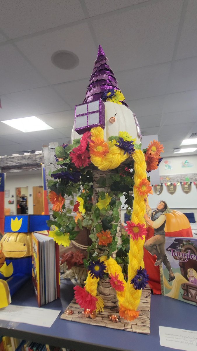 Amber Hinkel tweet media