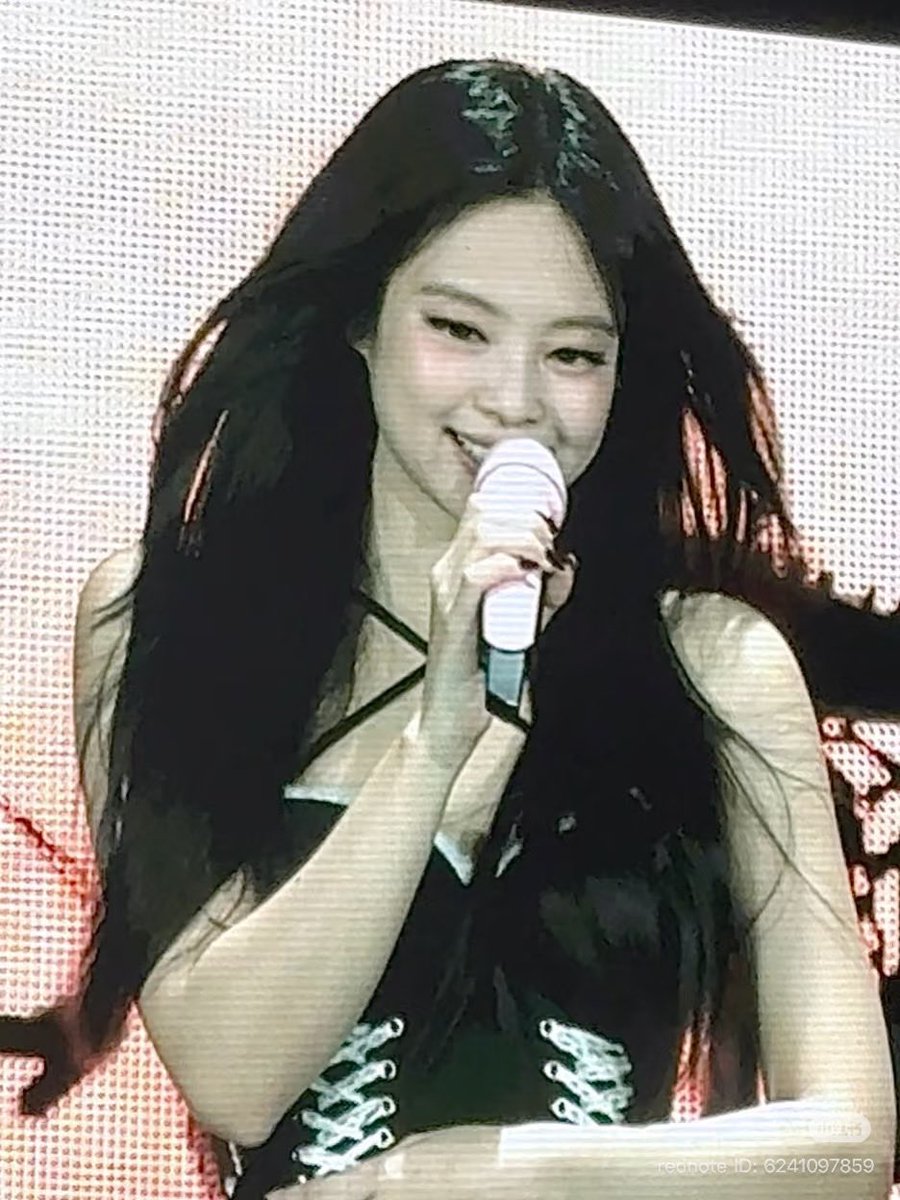 jenfiIIed's tweet photo. so pretty https://t.co/IgM3zD5RcD
