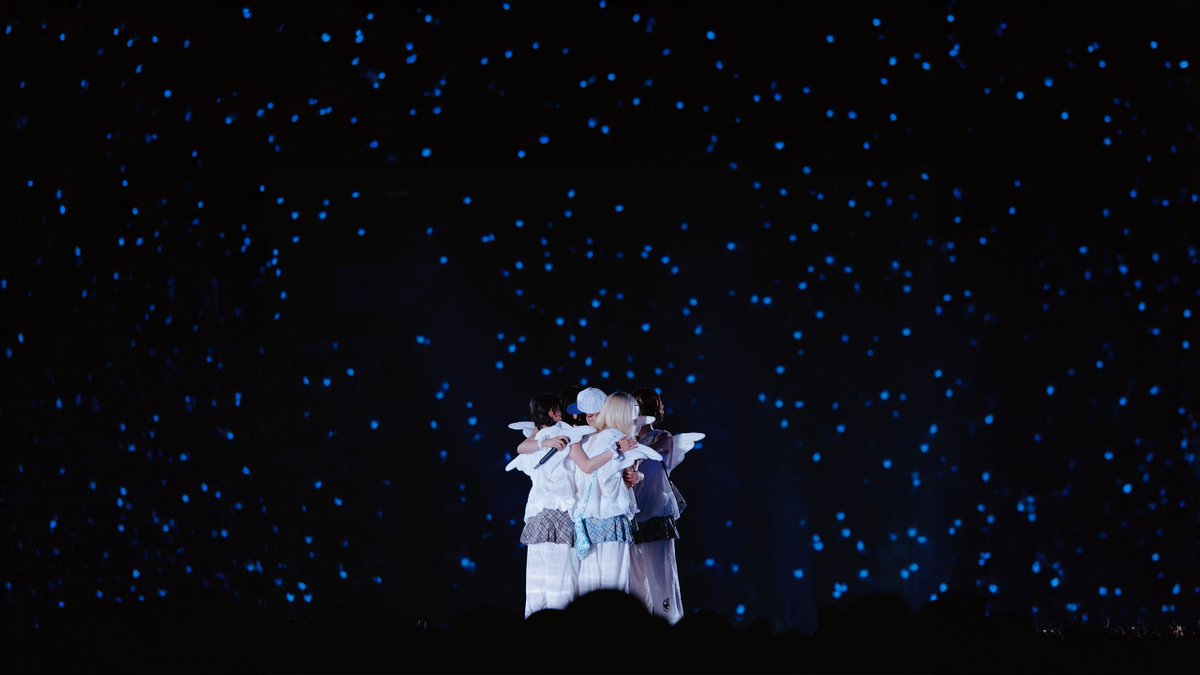 日本のバニズの方へ🐰🐰🐰🐰🐰

今日行われたNewJeansの最終調停の結果、
ミン・ヒジンさん側は敗訴となりました。

裁判所の判断としては、
ADORがミン・ヒジンさんを解任したこと自体を「契約違反」とは見なせない、というものでした。