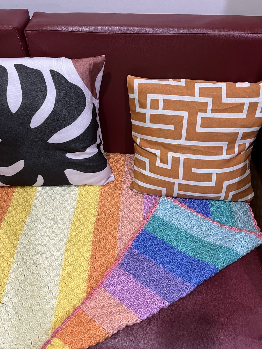JollyPrincess's tweet photo. Finally, I’m done with my crochet sofa cover. Yarn courtesy of my youngest niece. ❤️ #cornertocornercrochet https://t.co/x4NuvCNX2j