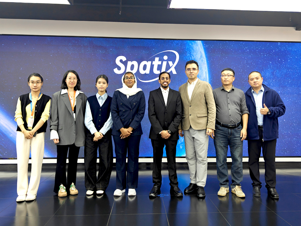 Thrilled to welcome Mr. Ahmed AlAnsari, CEO of Saudi Arabia's leading digital engineering platform <a href="/Meter_Ksa/">متر للتكنولوجيا</a> , to SpatiX this week! Thrilled to collaborate with Meter!This unlocks SpatiX's precision tech for Saudi &amp; MENA markets🌍