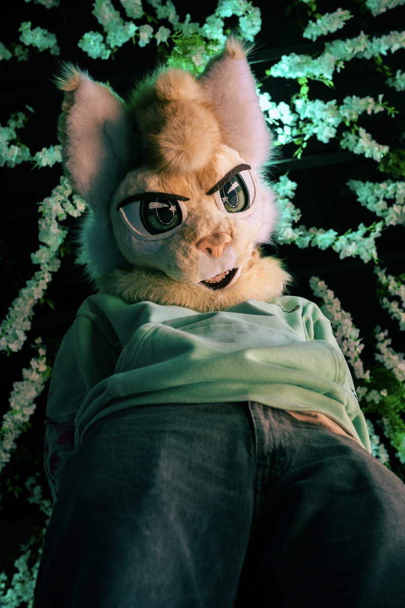 does someone wanna take some of my inches :3c