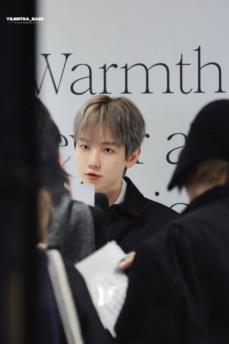 Yilnntoa_baek's tweet photo. 251029 몽클레르 
#백현 #BAEKHYUN #ベッキョン #边伯贤 @B_hundred_Hyun @BAEKHYUN_INB100 https://t.co/Bsan28w1bK