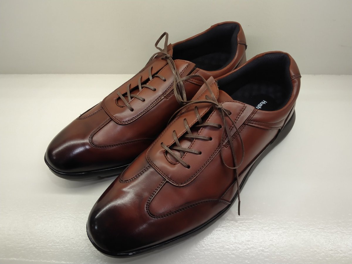 kikutashoes's tweet photo. #HushPuppies(#ハッシュパピー)　M-7123T
甲部の両サイドにはゴムを装備しているので着脱も便利。
幅はしっかり3Eあるので、幅広のお客様にも安心してお履きいただけます。
昨今のカジュアル化のビジネススタイルでもお履きいただけるので、一足持っていると重宝します。
価格:￥19,580(税込)
#下通 https://t.co/foxGZnrCOl