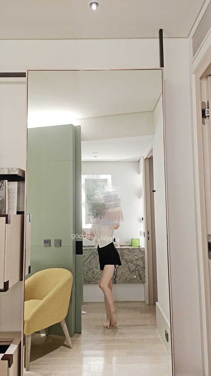 니가 날 보면 나도 널 봐 
높낮이의 차이가 아주 많이 날 뿐