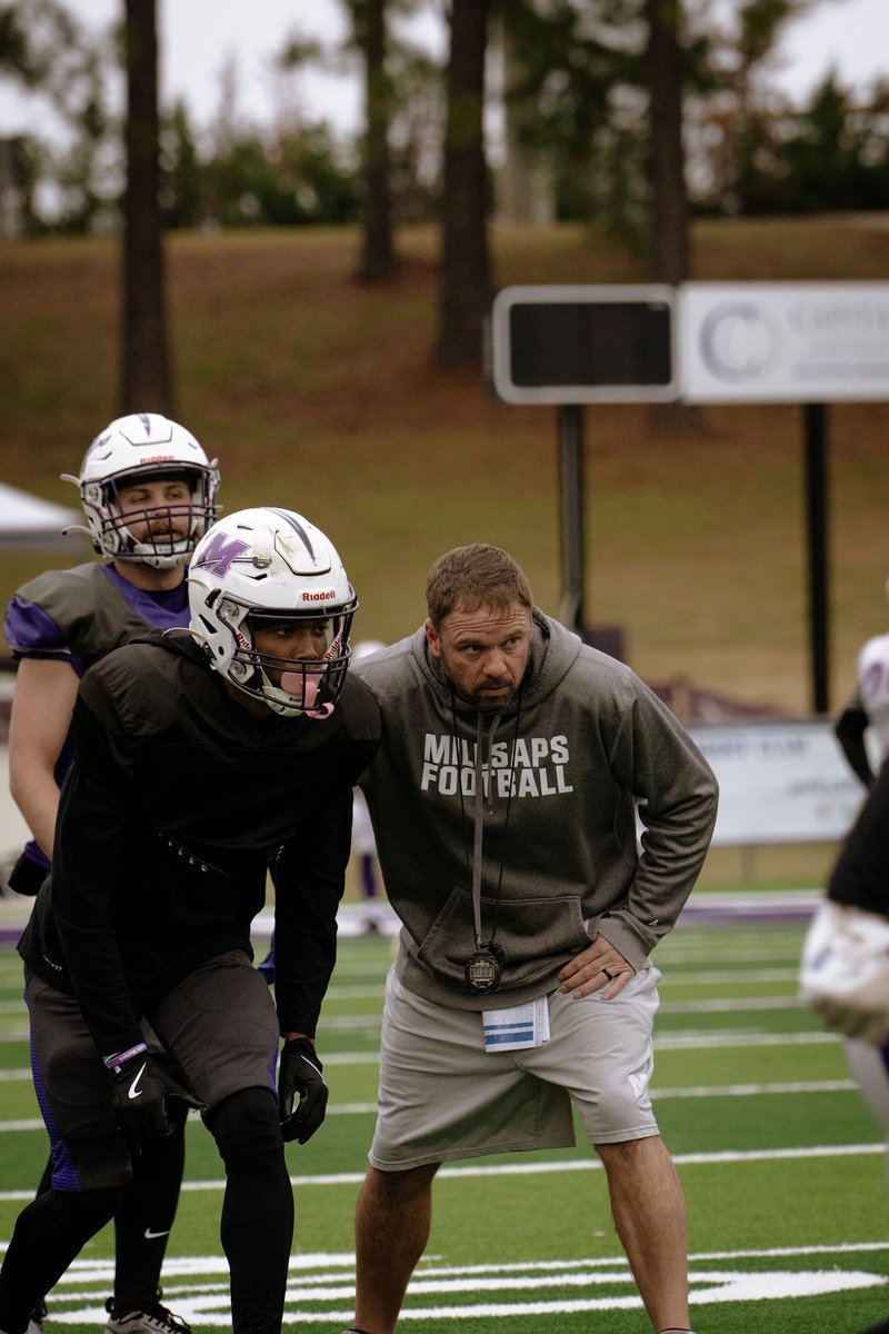 MajorsFootball's tweet photo. Back to work. #BounceBack

#GoMajors | #FliptheM https://t.co/7XDR5rs2kH
