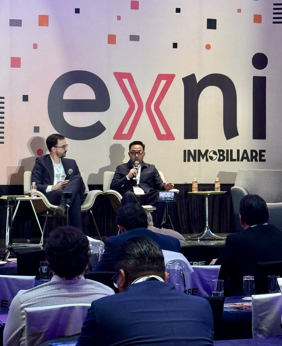 TINSAMEXICO's tweet photo. El día de hoy se llevó a cabo en #EXNI2025 la charla “Datos e IA aplicados a la inversión inmobiliaria en Europa y México”.

Un espacio de conversación en el que participaron:
🔹 Manuel Hurtado, Global Head de Accumin Intelligence
🔹 Justino Moreno, Head de Accumin Intelligence México
🔹 Guillermo Almazo, Publisher & CEO de Inmobiliare Magazine

Durante la plática, se compartieron perspectivas sobre cómo la inteligencia artificial y el análisis de datos están transformando la forma de entender e invertir en el mercado inmobiliario, tanto en Europa como en México.

Agradecemos a @INMOBILIARE por la invitación para ser parte de este importante encuentro de líderes del sector.