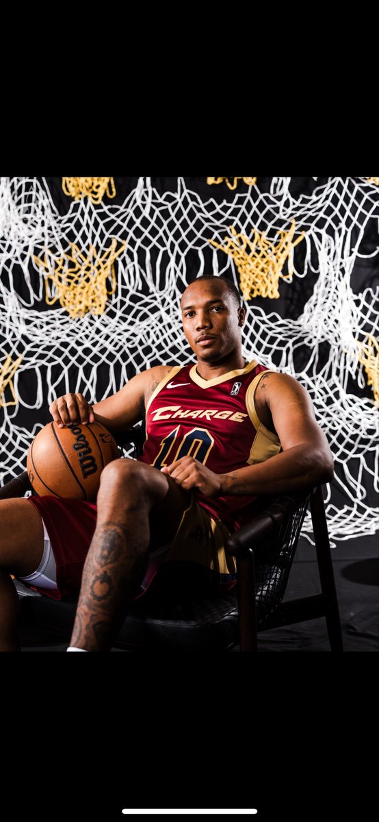 Darius J. Brown tweet media