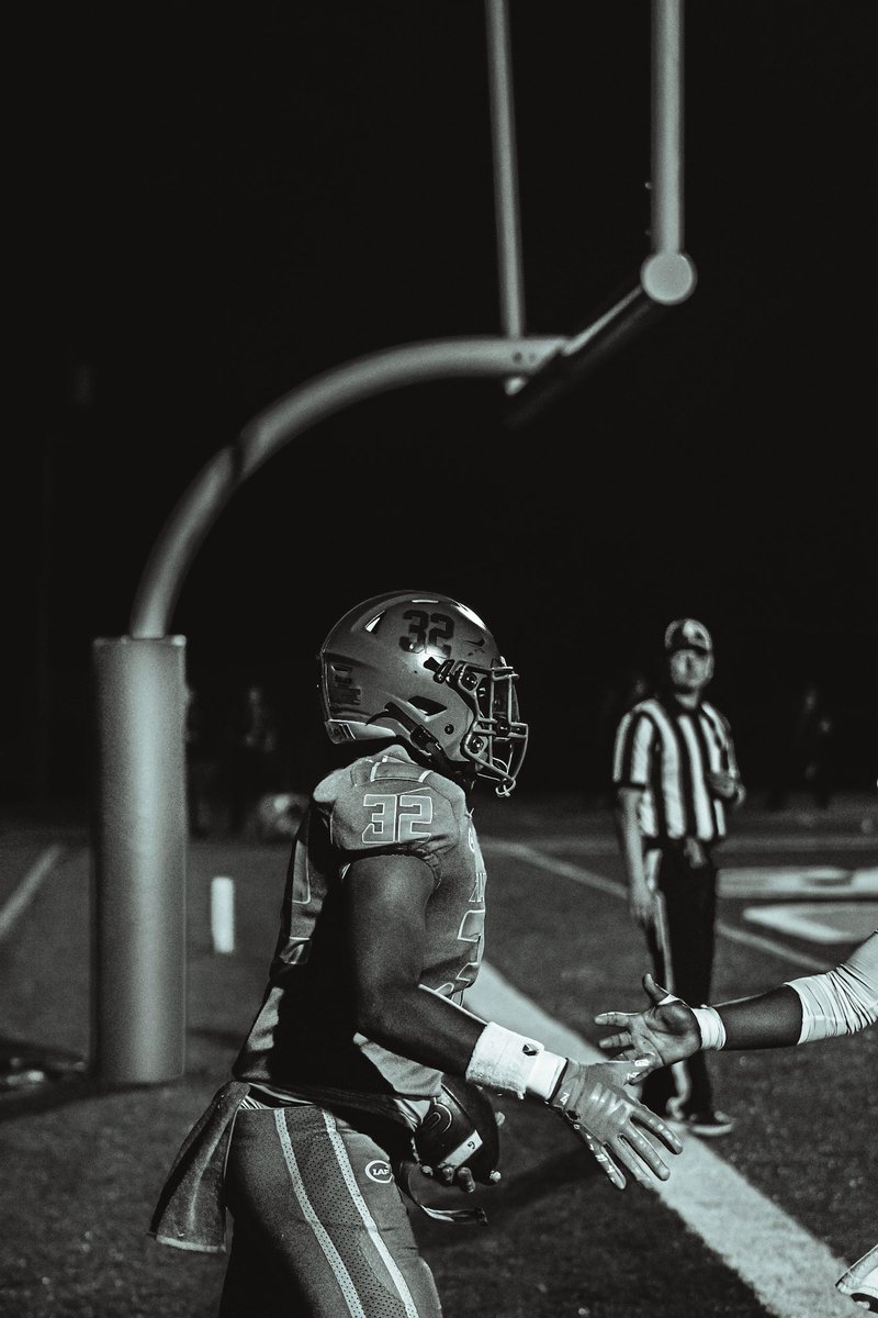 Freshman Szn Tape
- 10 games played ‼️
- 58 tackles 
- 4 touchdowns 
- 3 TFL
- 3 Qb hurries 
- 2 FF 
- Freshman on varsity‼️
<a href="/SWiltfong_/">Steve Wiltfong</a> <a href="/AllenTrieu/">Allen Trieu</a> <a href="/247recruiting/">247Sports Recruiting</a> <a href="/On3Recruiting/">On3 Recruiting</a> <a href="/Rivals/">Rivals</a>  <a href="/adamgorney/">Adam Gorney</a> <a href="/PrepRedzoneOH/">Prep Redzone Ohio</a> <a href="/ChuckTrained/">Chuck Gresham</a> <a href="/ReynoldsburgFB/">Reynoldsburg High School Football</a>

⬇️
hudl.com/v/2T6grC