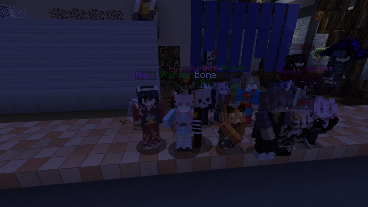 goobergoobert's tweet photo. YHS HALLOWEEN WOOOO!! (again tagged all i could) :D https://t.co/Y1aNXtdMej
