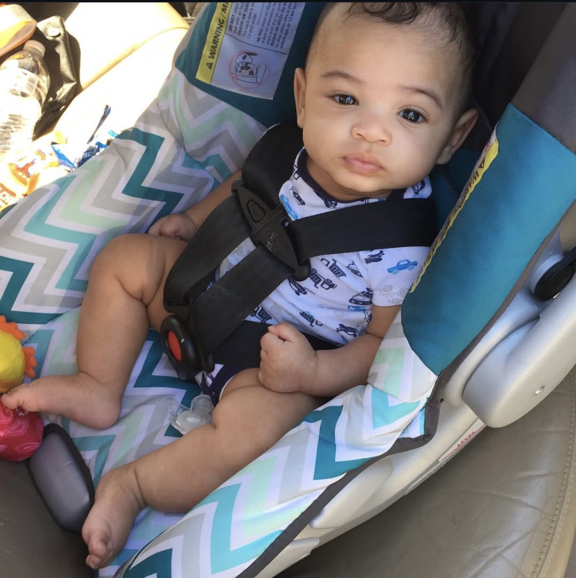 tmltwon's tweet photo. Happy birthday nephew uncle love you and miss you man I enjoyed the times we had you would’ve so big right now man uncle sad today bruh been in my feelings and crying today man love you continue to get yo beautiful rest baby boy 💙💙💙💙 💔 https://t.co/92tjxnmbgj