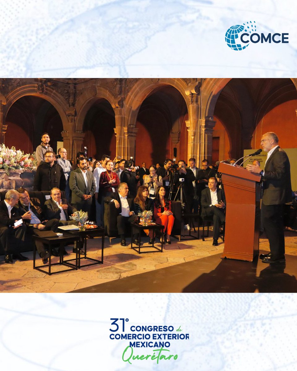 ComceOficial's tweet photo. ✨ En el Cóctel de Bienvenida del 31 Congreso de Comercio Exterior Mexicano, @mdelprete, Secretario de Desarrollo Sustentable del Estado de Querétaro, dio las palabras de apertura, marcando el inicio de unos días llenos de ideas, colaboración y visión global.

#CongresoCOMCE https://t.co/uWTBR0wsFl