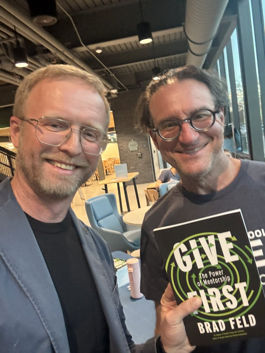 safiullin's tweet image. Just attended Brad Feld’s session at Beck Venture Center: great insights on community-driven startups, Colorado’s tech growth, and the urgent need for smart immigration policies to welcome more global founders. Thanks, Brad! #StartupCommunity #Techstars #Innovation