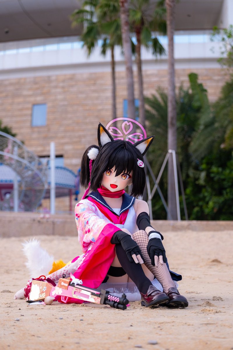 『忍忍🦊🦊～』

📷：<a href="/Nyatisss/">Nyatis</a> 
🎭：<a href="/HiDolls_mm/">HaiDolls</a> 

#久田イズナ
#ブルアカ
#BlueArchive
#kigurumi