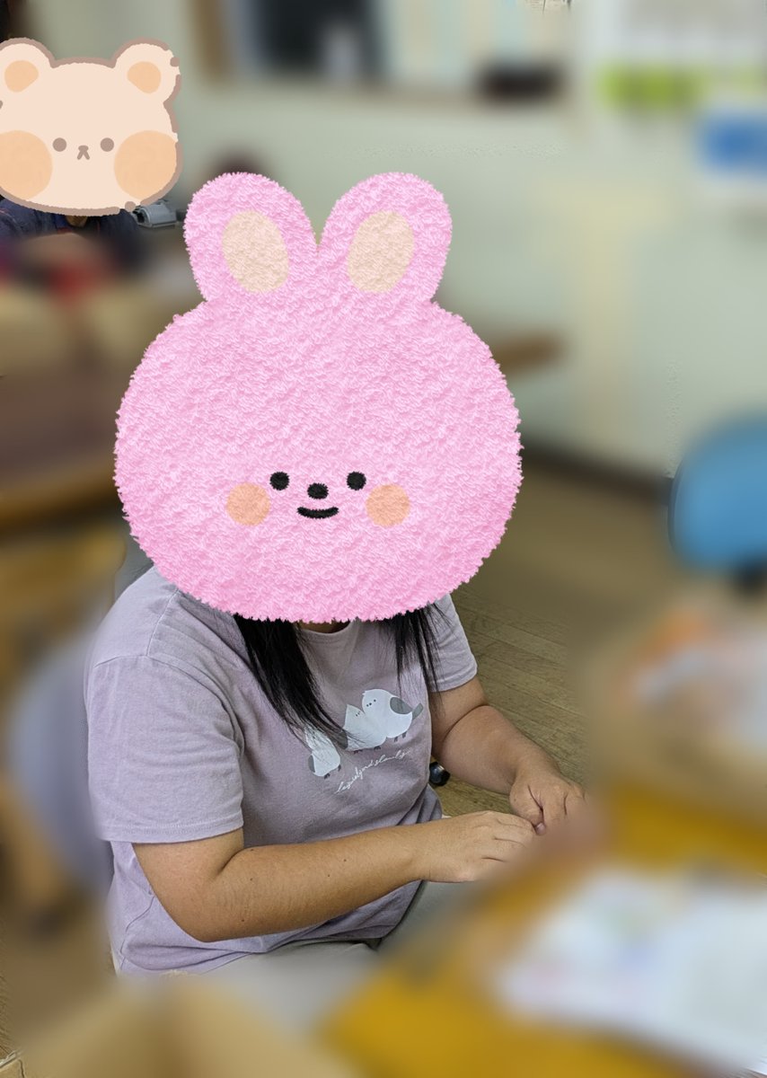 今日のお仕事は封入作業　
あっという間におわりましたー