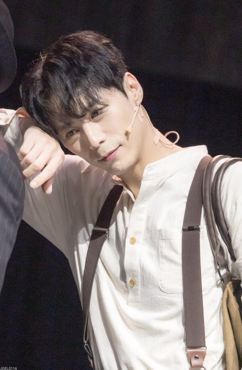 20251029 낮 그레이하우스     
그래이공 포토타임    
키이스 벨 주민진