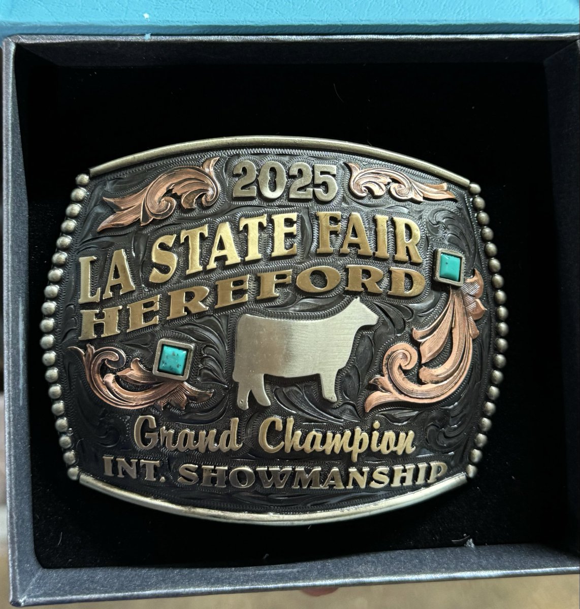 Addie Faye got her 2025 LA State Fair kicked off tonight with a win in Hereford Showmanship, Intermediate Champion Showman.