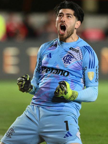 OficialSala12's tweet image. DECISIVO. MONSTRO. GOLEIRAÇO.