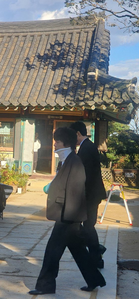 D099UN's tweet photo. 먼진몰라도 재밌어보인다 https://t.co/ac0hL1aodS