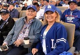 LameliaPar93000's tweet photo. Mary Hart just caught a foul ball. At this rate, there’s a really good chance we get Mary Hart on the mound.
#MaryHart #Dodgers #LADodgers
#ITFDB #DodgersFan #BehindHomePlate
Read More: https://t.co/H0ompScz8U https://t.co/VVqJQcK80a