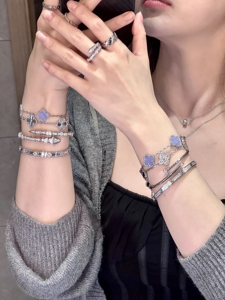 🩷 WOMANFEEDS 🩷 tweet media