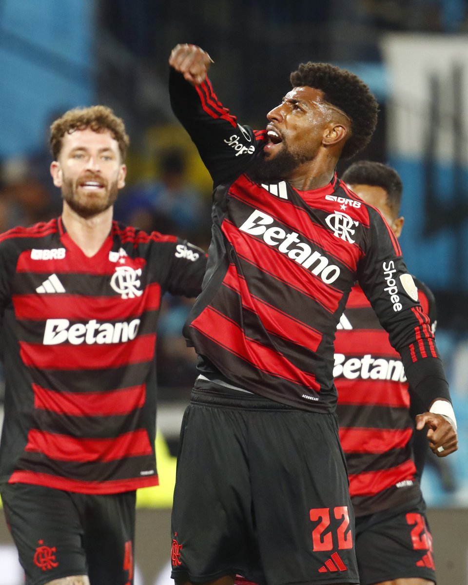 fifaworldcup_pt's tweet image. Uma vez Flamengo... Mais uma vez @Flamengo na final da #Libertadores! 🖤❤️